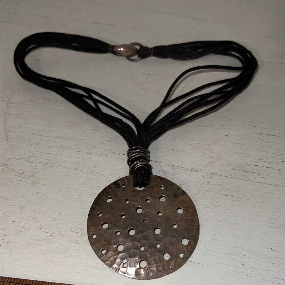 Vintage Sterling Silver Mexico 925 Boho Hammered disc necklace 18” choker